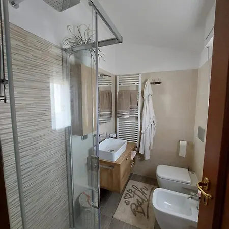 Casagio - Su Due Piani * Lido di Camaiore