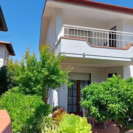 Casagio - Su Due Piani Lido di Camaiore